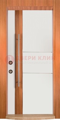 Белая входная дверь c МДФ панелью ЧД-09 в частный дом в Брянске