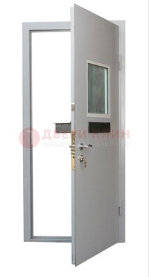 Белая металлическая дверь в кассу ДКС-1 в Брянске