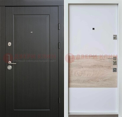 Черная металлическая дверь с белой МДФ внутри ДМ-230 в Брянске