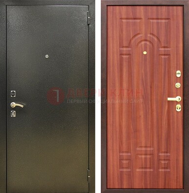 Входная темно-серая дверь с порошковой отделкой и МДФ Миланский орех ДП-281 в Брянске