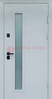 Светлая железная дверь с порошковым напылением ДП-303 в Брянске