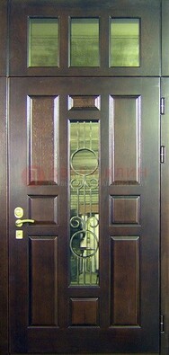Парадная дверь со стеклянными вставками и ковкой ДПР-1 в офисное здание в Брянске