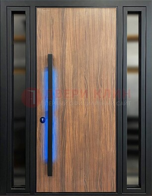 Коричневая металлическая дверь со стеклом ДС-69 в Брянске