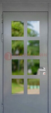 Серая металлическая дверь со стеклом ДС-78 в Брянске
