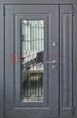 Серая стальная дверь Винорит со стеклом и ковкой ПЛ-29 в Брянске