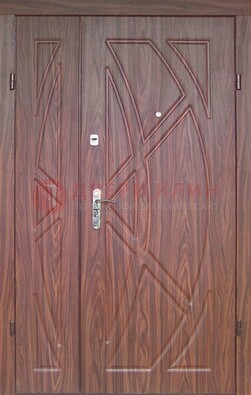 Железная тамбурная полуторная дверь с МДФ ПЛ-7 в Брянске