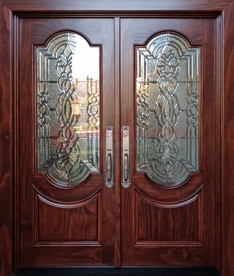 Классическая железная дверь с массивом дуба для входа ВЖ-23 в Брянске